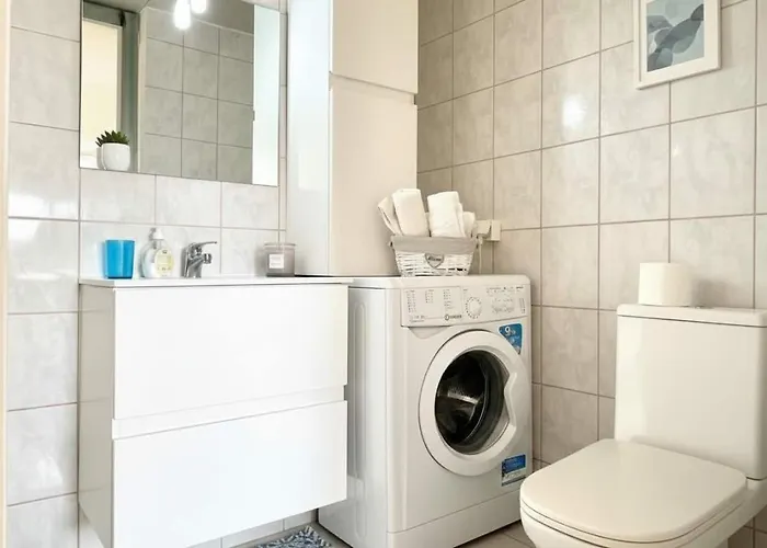 Chic White Marsis * Parikia (Paros)